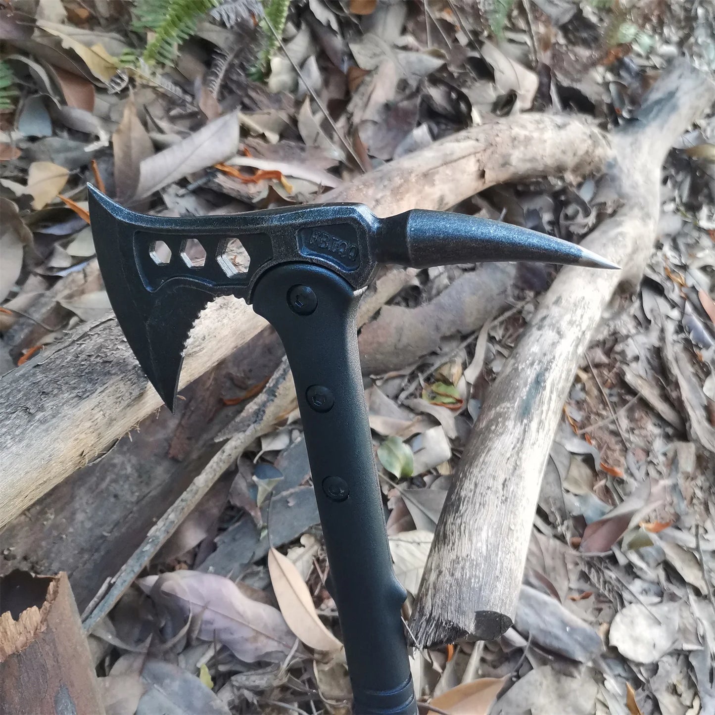 Survival Axe Tactical Hunting Hammer Multifunction Camping Hand Fire Axe Portable Plascti Handle Ax Outdoor Rescue Tools